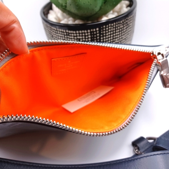 Louis Vuitton Ltd. Ed. monogram Alpha Satellite Canvas Pouch & Card C - Picture 11 of 15